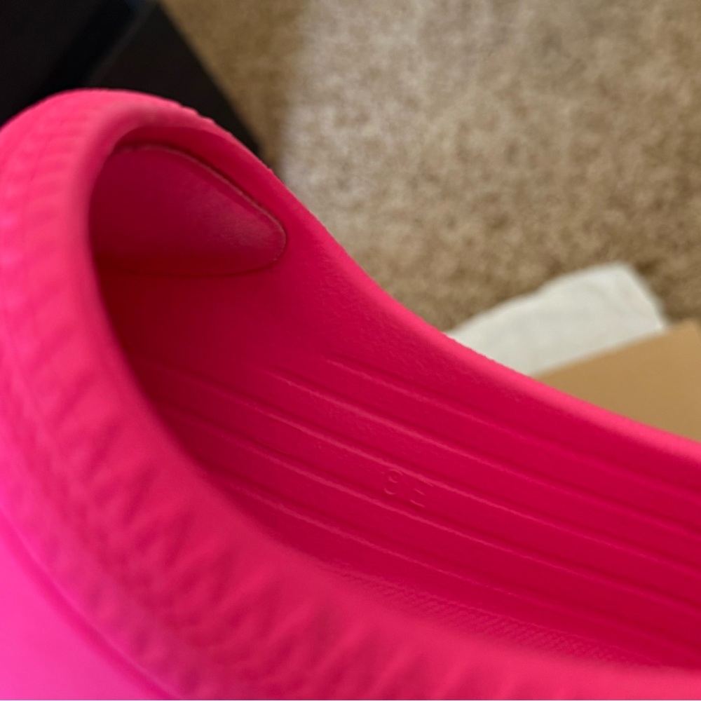 UGG Tasman Bright Pink Mules - Picture 8 of 8